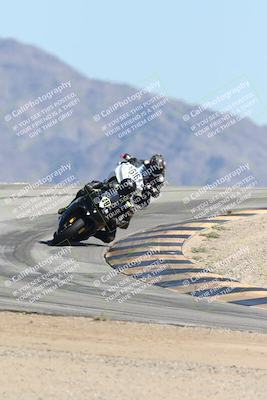 media/Oct-05-2025-CVMA (Sun) [[beeef4f201]]/Race 11-500-400(4)-350 Supersport/